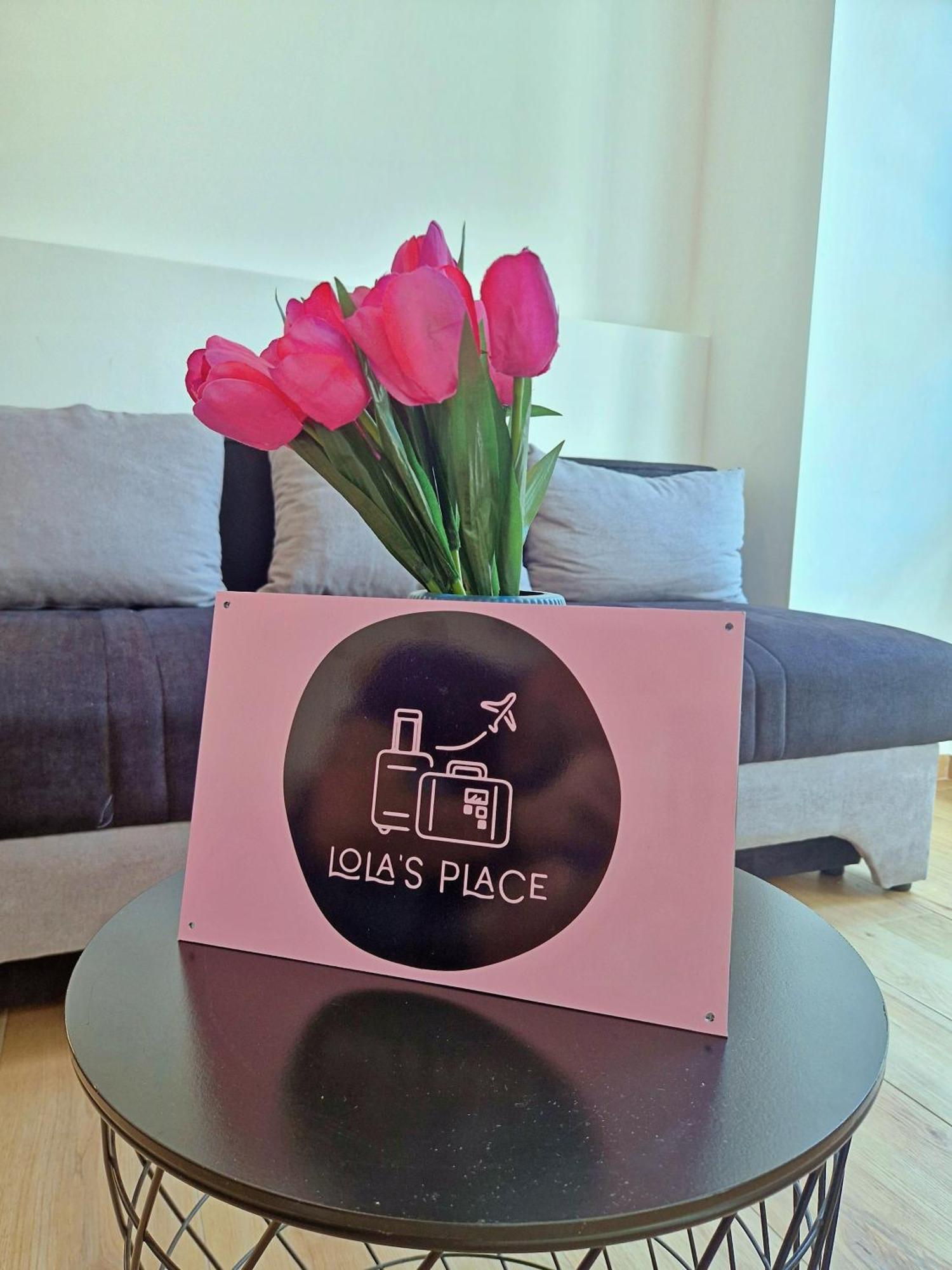 Lola'S Place غييكا المظهر الخارجي الصورة